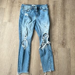 women’s ripped jeans
